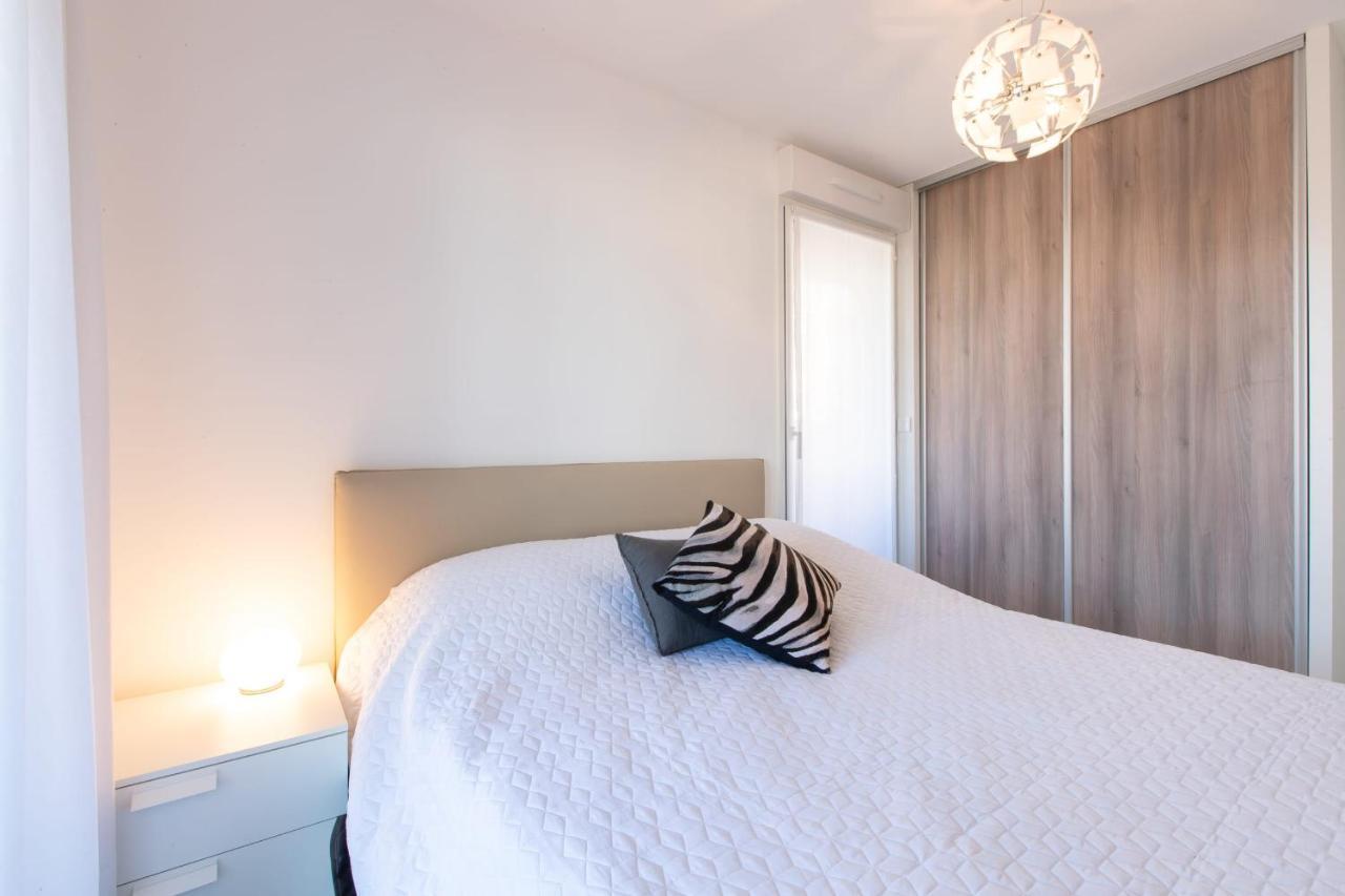 Renovated 2-Br Apartment With Terrace And Pool Cannes Luaran gambar