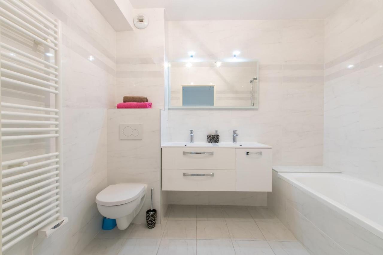 Renovated 2-Br Apartment With Terrace And Pool Cannes Luaran gambar
