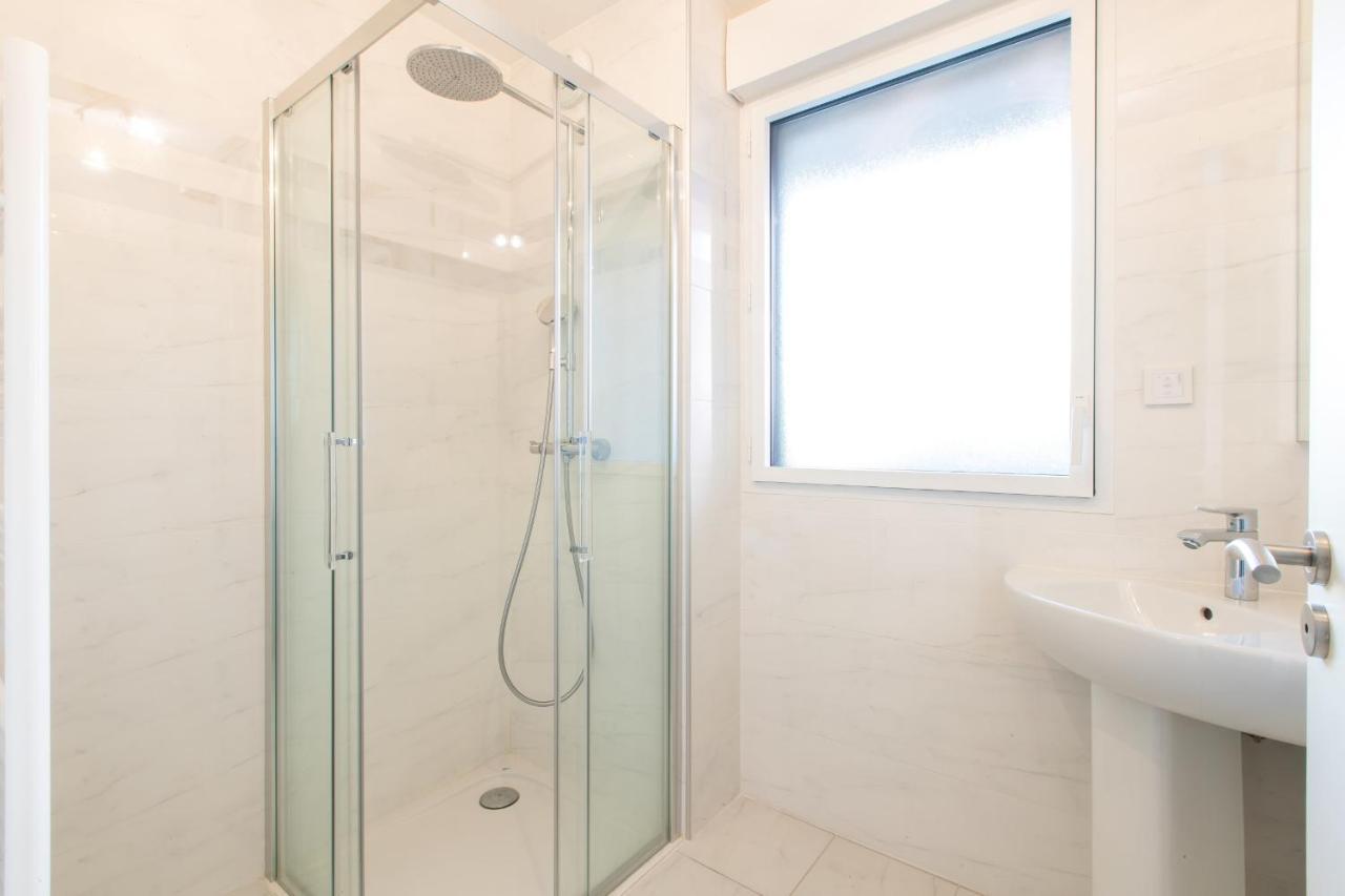 Renovated 2-Br Apartment With Terrace And Pool Cannes Luaran gambar
